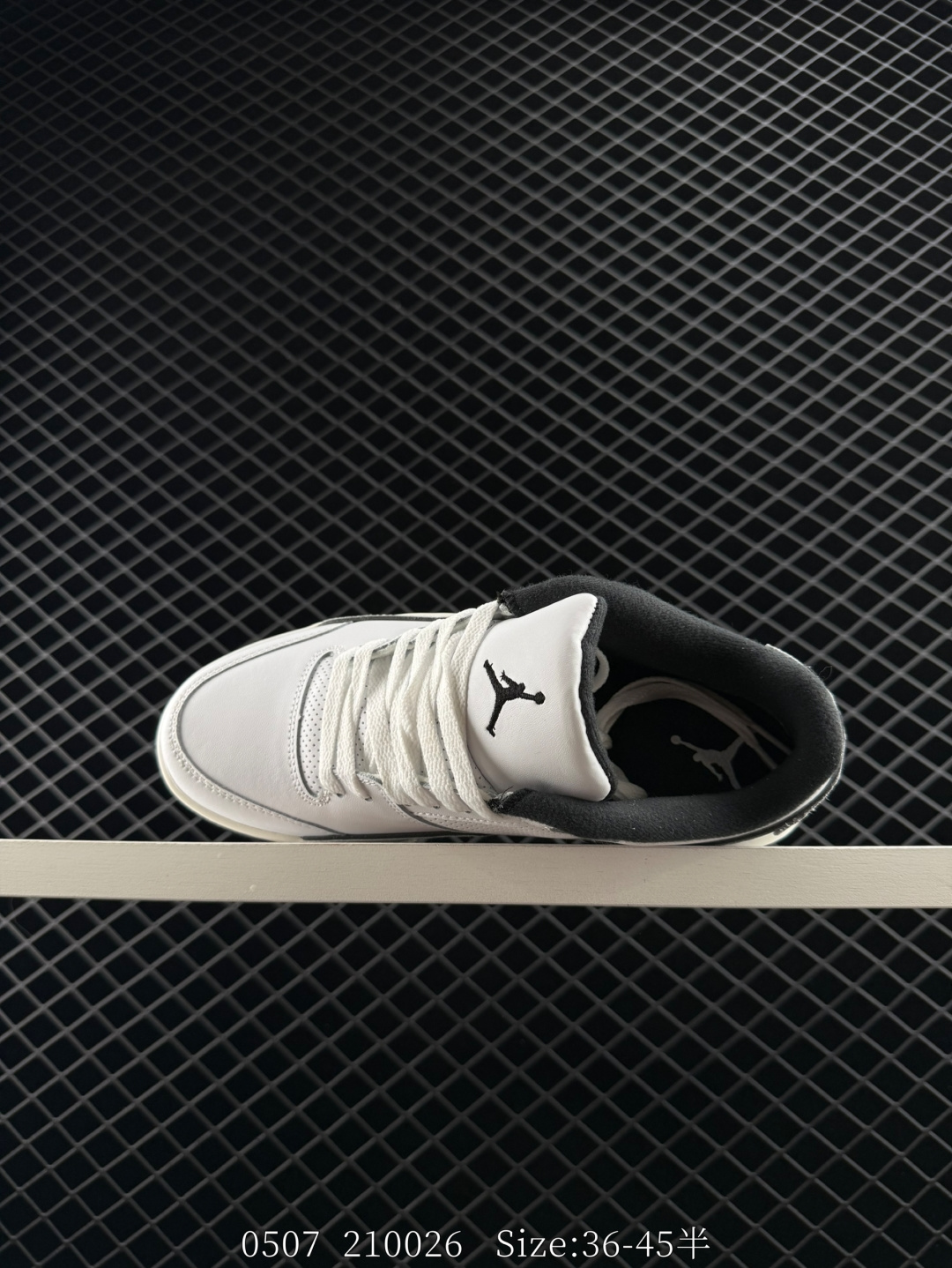 Nike Air Jordan 4 Retro